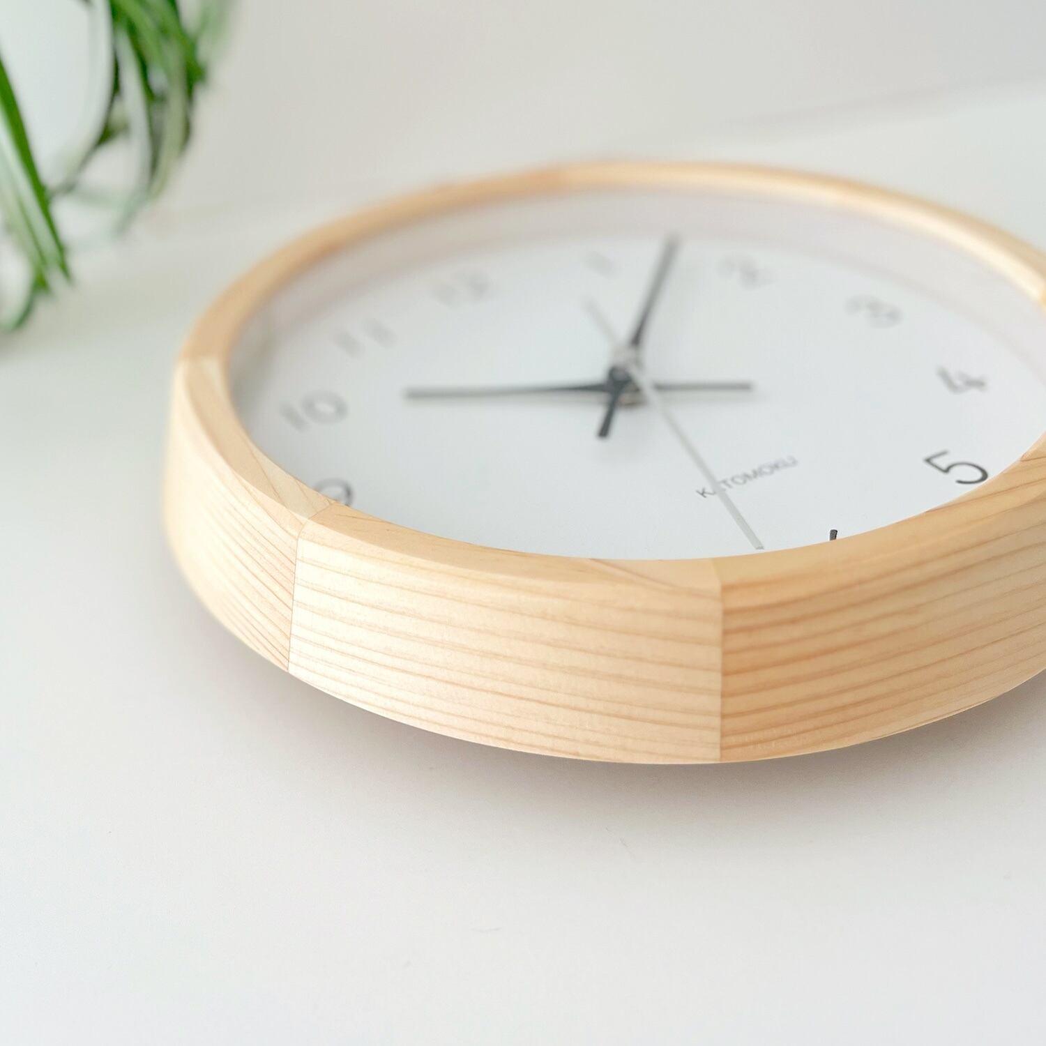 KATOMOKU muku clock 13 ヒノキ km-130HI 掛け時計 | 加藤木工株式会社