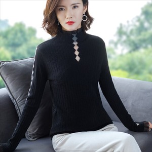 【送料無料】 セーター  無地  エレガント系  きれいめ  長袖  大人可愛い  暖かい  暖かコーデ   厚手生地  レディースファッション  可愛い  30代・40代  フリル  ハイネック・タートルネック  冬  お出かけ・女子会・授業参観