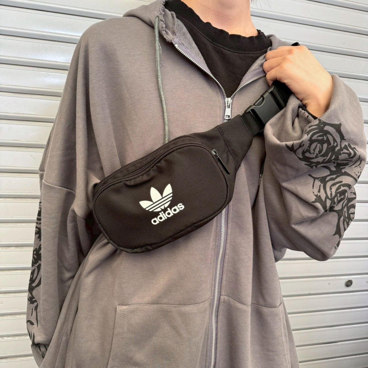 70%OFF】adidas CROSS BODY BAG | VOLCAN&APHRODITE 公式通販