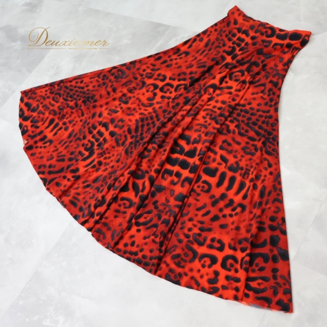 社交ダンス 衣装 ジャンティ gentil スカート ヒョウ柄 赤 ピンク 黒 伸縮 ストレッチ アニマル レッド系 ブラック系 レッスン パーティ 発表会 柔らかい 動物柄 スカート Mサイズ フレア ダンスウェア 踊る シンプル