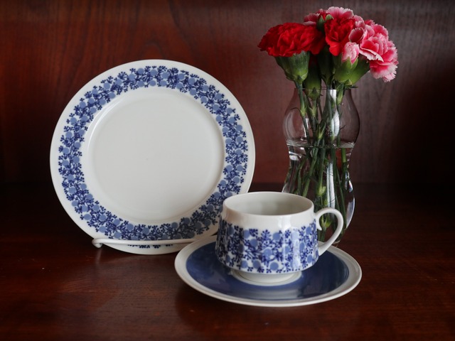 【ご予約商品：Mother's day】ARABIA  DORIA（ドリア） トリオセット