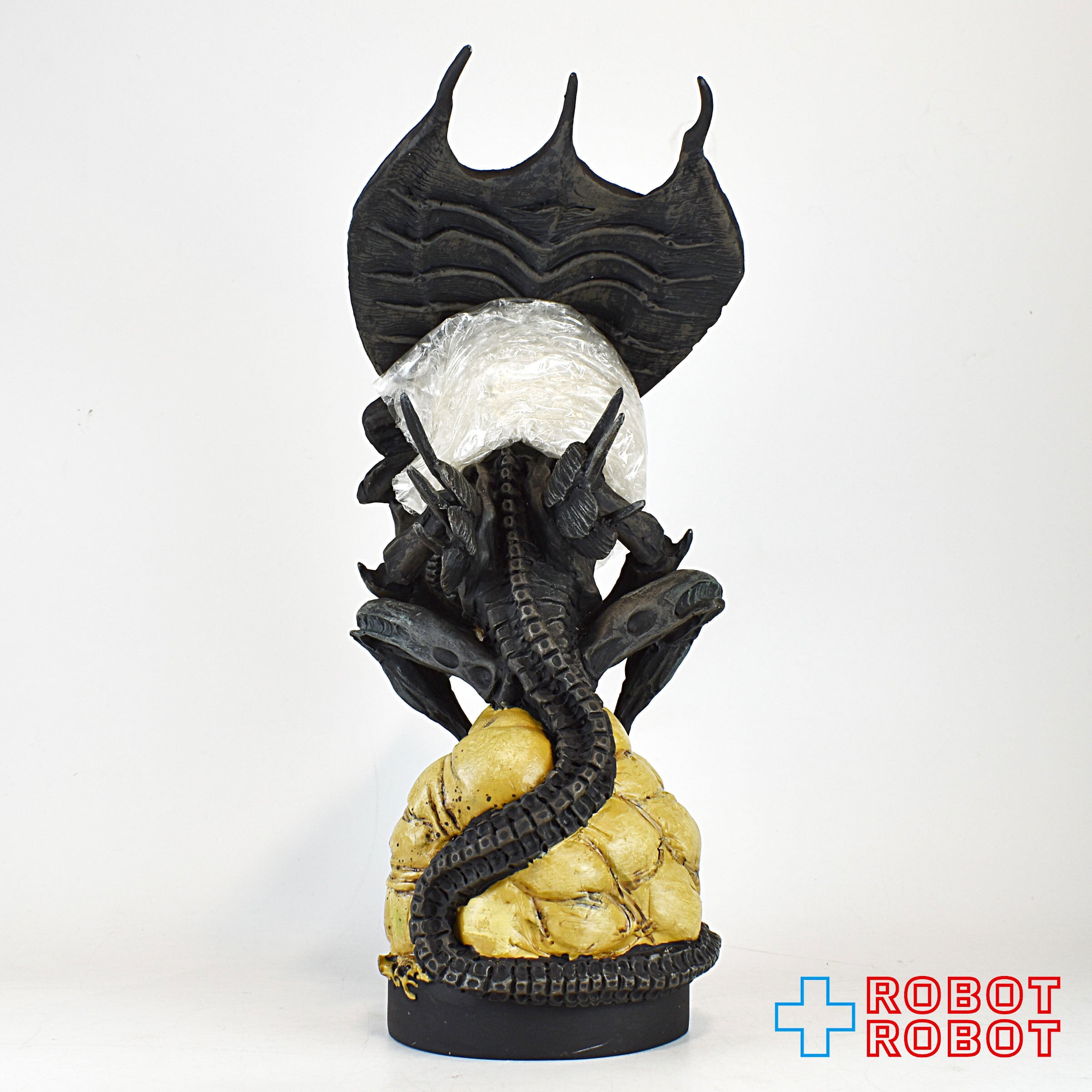 NECA エイリアン クイーン ヘッドノッカーズ ボブルヘッドフィギュア