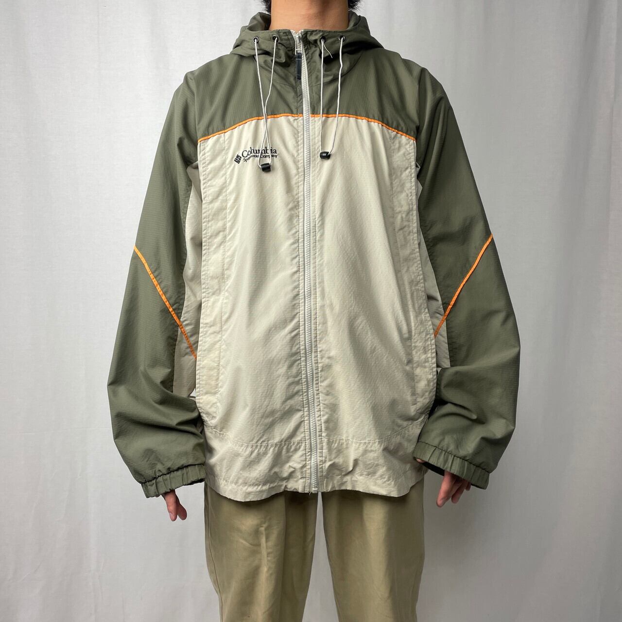 00年代 Columbia コロンビア マウンテンパーカー ハイネック メンズXL相当 古着 00s ヴィンテージ VINTAGE  Y2Kナイロンジャケット テック カーキ オリーブグリーン ベージュ 【アウトドアジャケット】/マルチカラー | cave 古着屋【公式】古着通販サイト