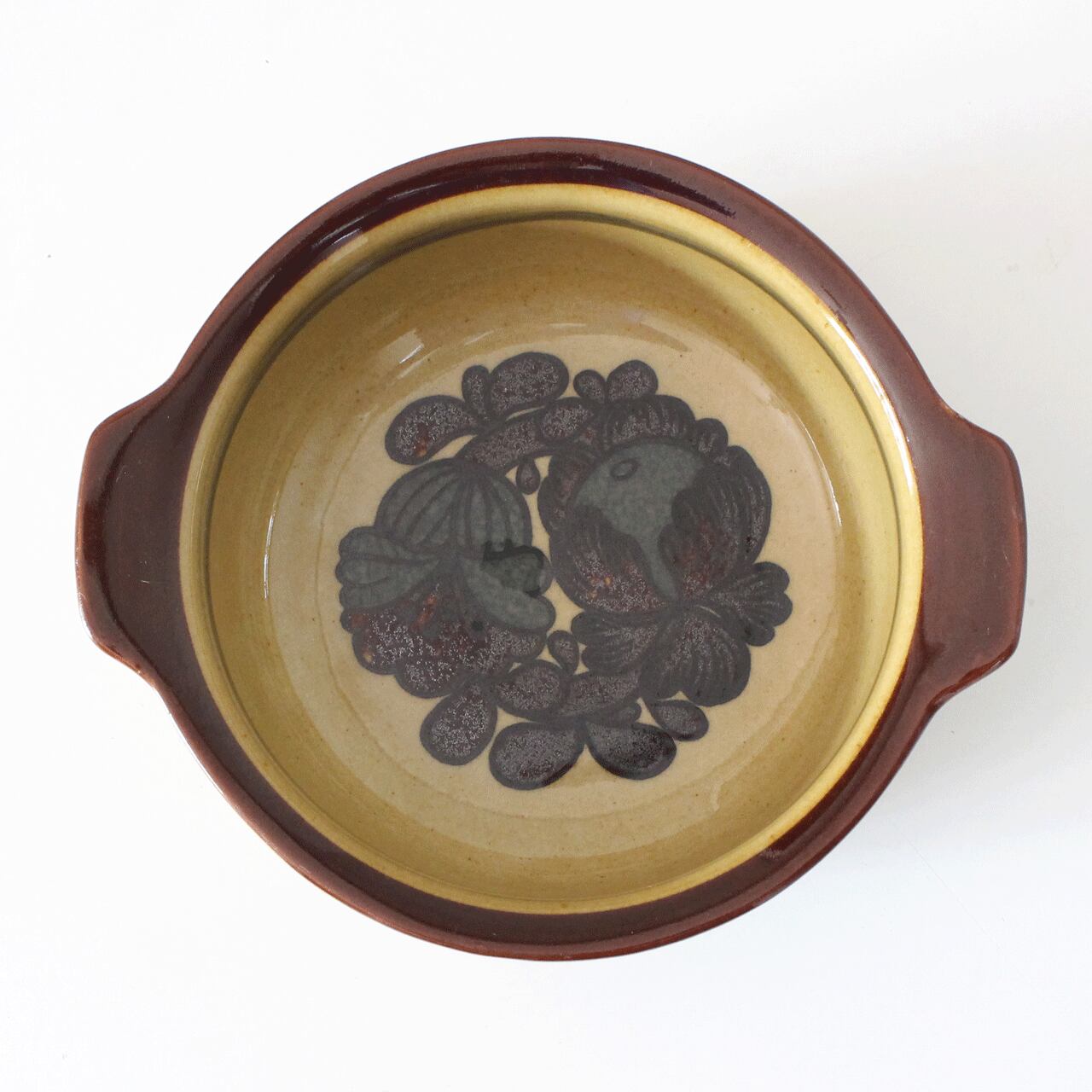 ARABIA/アラビア Otso/オッソ(オツソ) 持ち手付きボウル① ARABIA/アラビア Otso/オッソ(オツソ) 持ち手付きボウル①