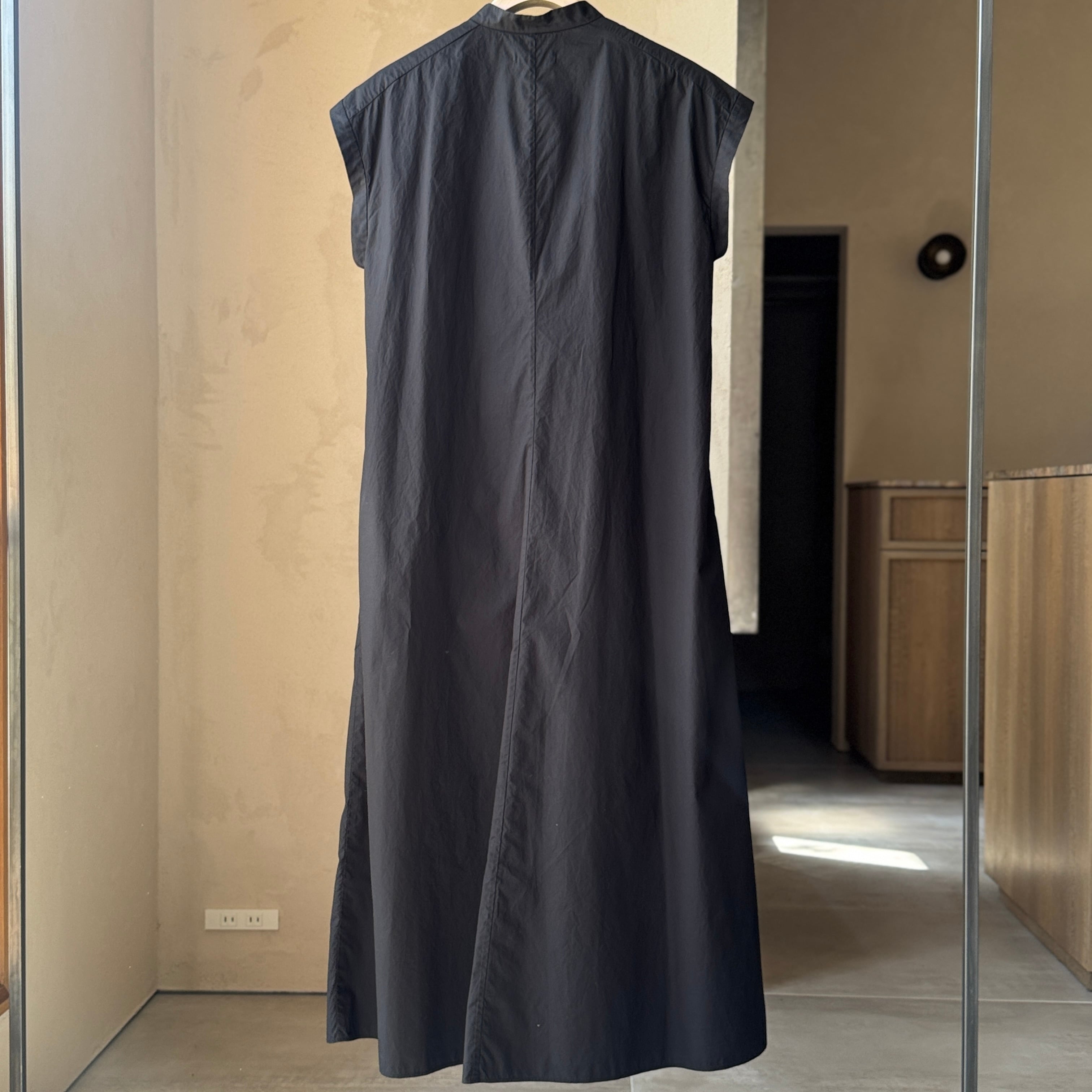 タグ付新品 NATURAL DYED LINEN LAWN | タックドレス タグ付新品 NATURAL DYED LINEN LAWN | タックドレス