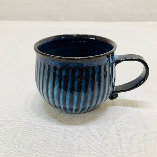 藁灰釉しのぎマグカップ