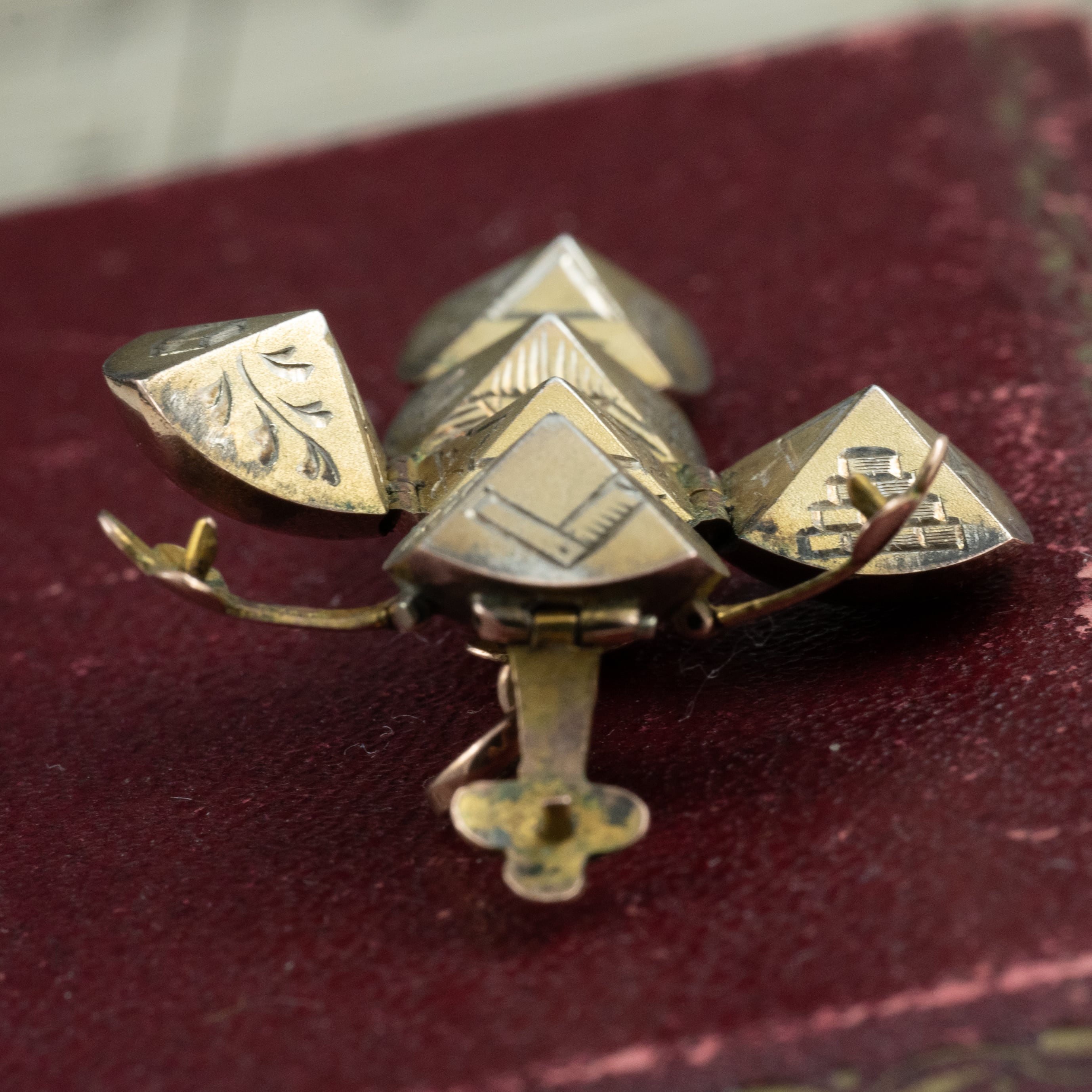 イギリス K9PG/ SV フリーメイソン ペンダントトップ 1900年前半