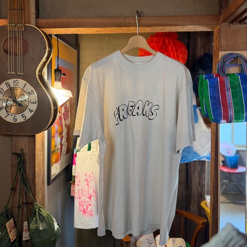freaks big Tee