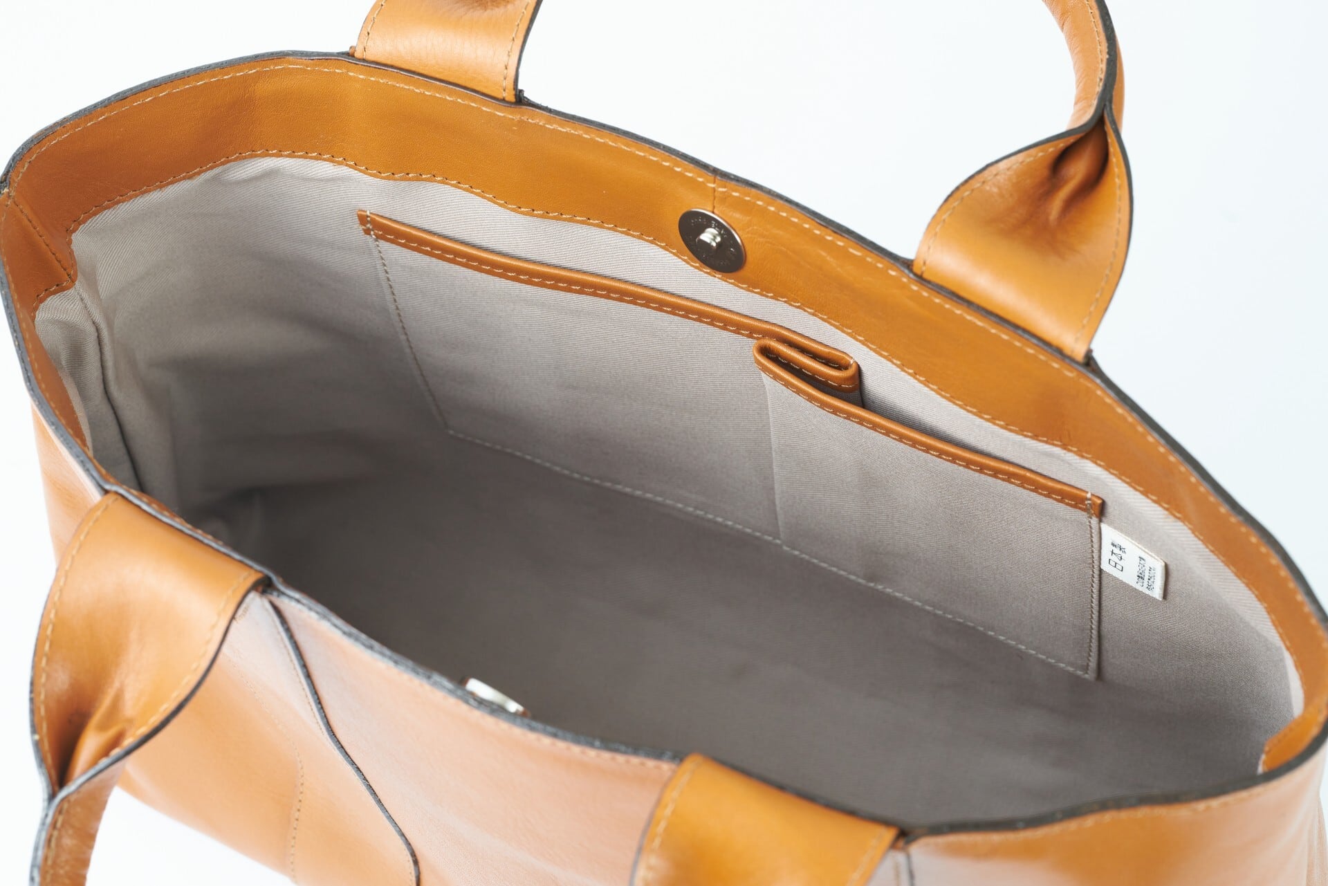 rena -iris made in japan】【日本製】軽量☆牛革製品・ヌメ革製