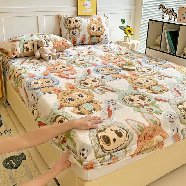 マットレスカバー仕様！すべり止め全周ゴム♥ 極厚フリース ボックスシーツ 冬用 お子様用 全周ゴム すべり止め あったか ミルクフリース 子ども部屋 かわいい 高品質