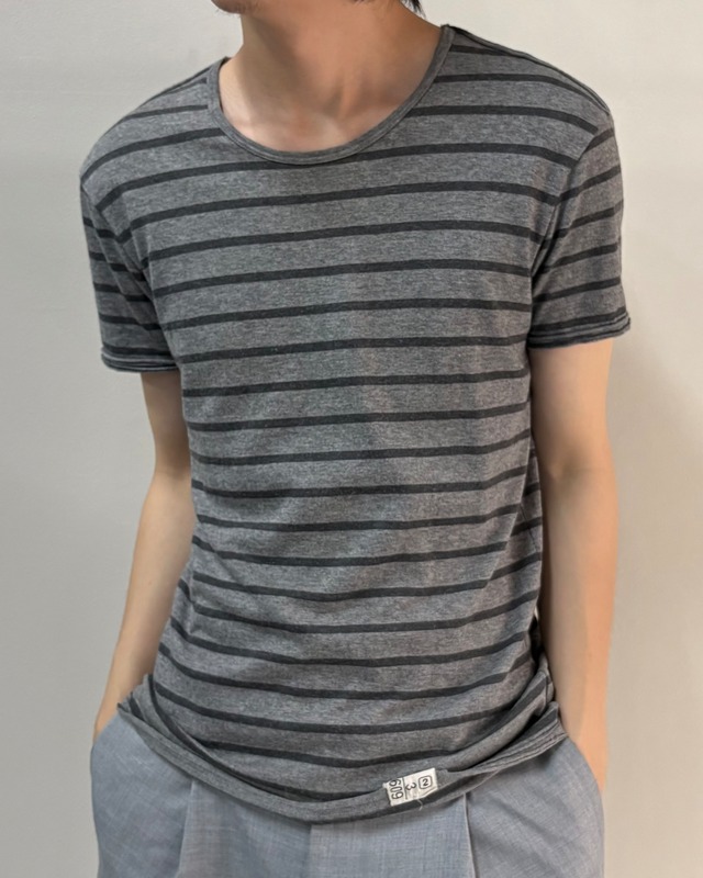 【DOLCE&GABBANA】grey border t-shirt