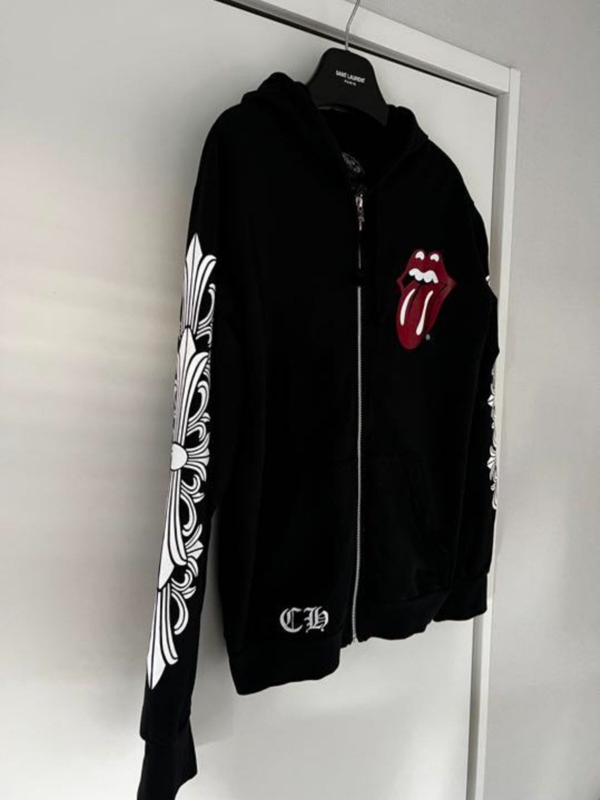 chrome hearts クロームハーツ　薄手パーカー