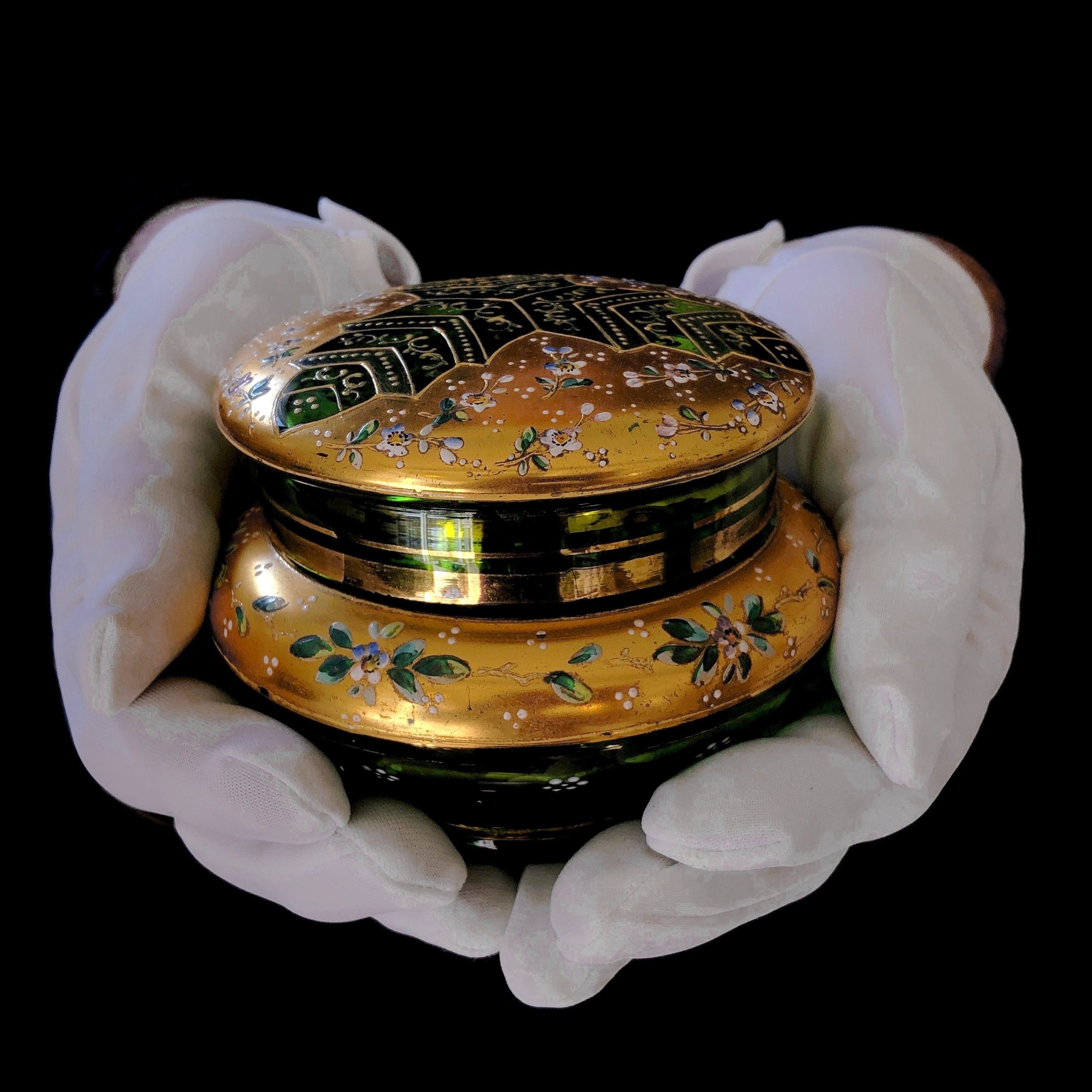 antique box ୨୧ * 19世紀の古い古い ボンボニエール antique box