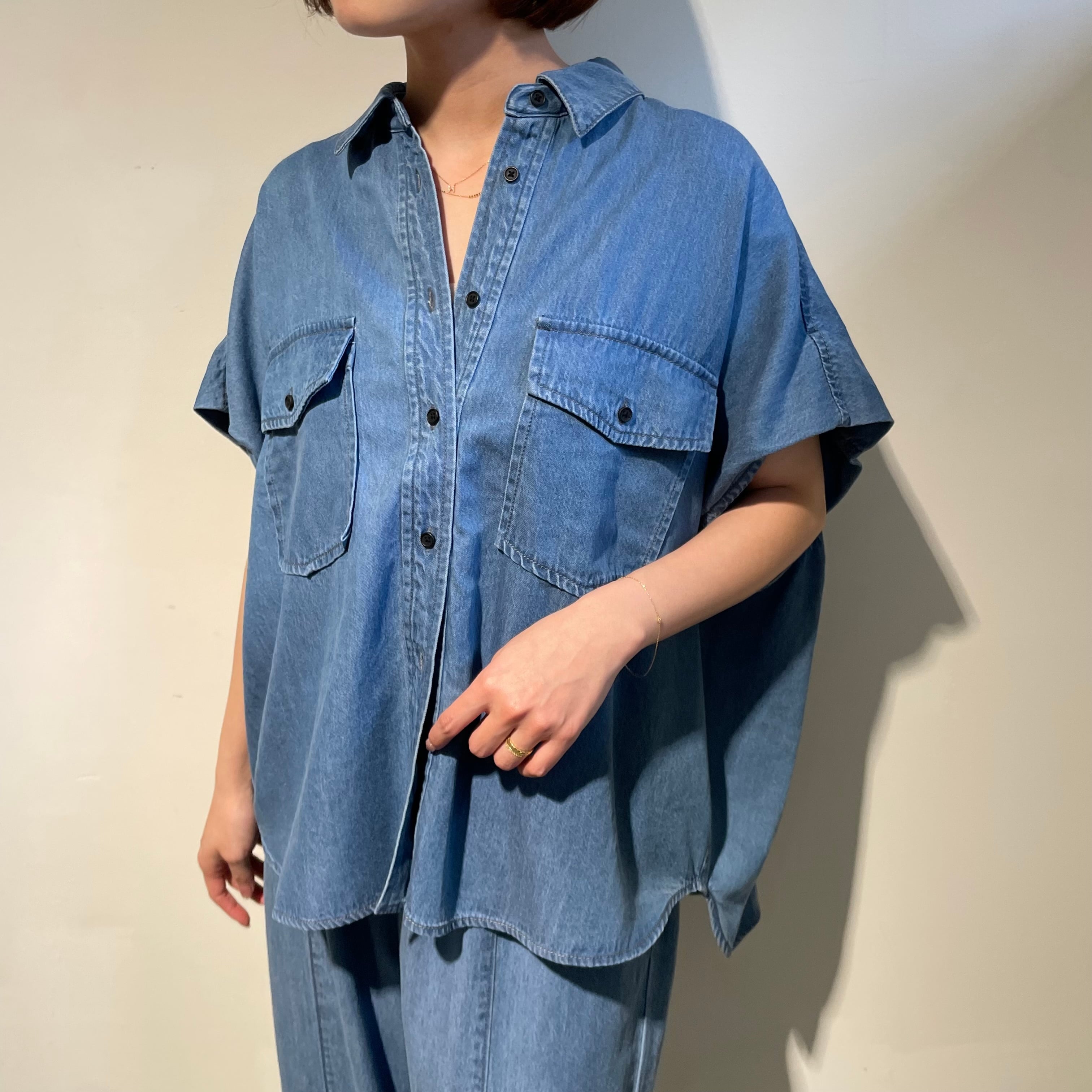 【新品】Eimee Law サイドライン レース ブルゾン ネイビー 甘辛MIX 新品】Eimee Law サイドライン レース ブルゾン ネイビー 甘辛MIX