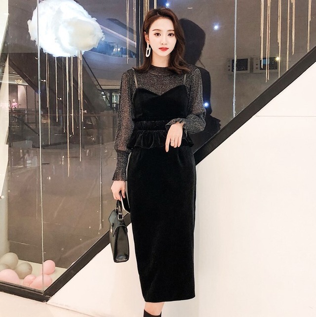 セットアップ ツーピース 上下セット レディース 送料無料 膝下 ミモレ丈 ロング丈 袖あり 長袖 フレアスリーブ ラウンドネック スリム タイト 細身 ストレート Iライン フリル ウエストマーク バックスリット ハイウエスト 透け感 シースルー かわいい 大人可愛い きれいめ シンプル 上品 おしゃれ 大人女子 こなれ感 ラブリー キュート ガーリー 個性的 クール モード系 セクシー エレガント 存在感 フォーマル S M L XL 黒 ブラック 無地 春 秋 冬 20代 30代 女子会 パーティー