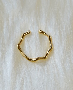 （SV）Abstract earcuffring