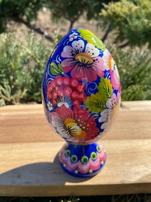 ペトリキウカ塗り　木製プィサンカ・スタンド一体型（イースター・エッグ）14cm（ホメンコ作）