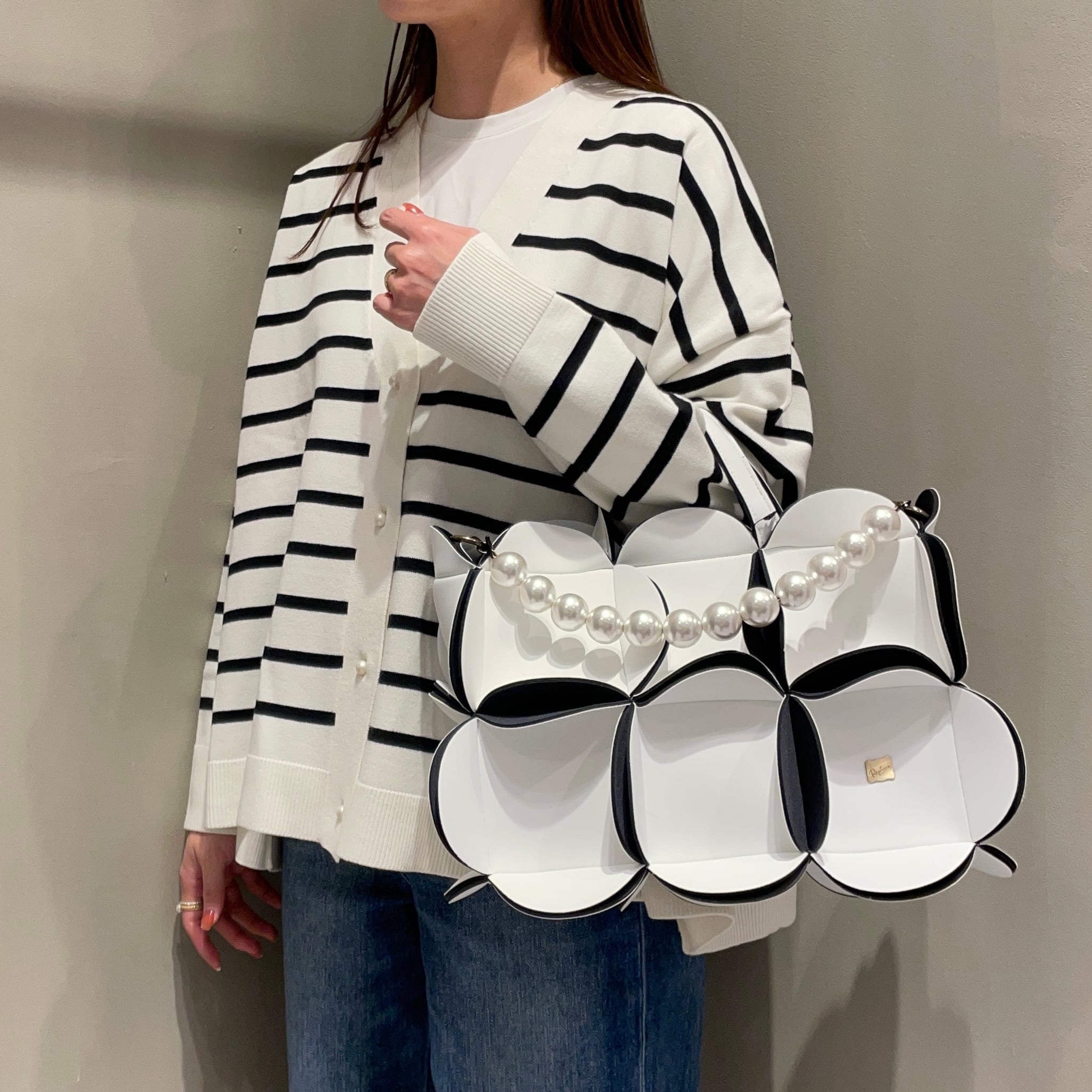 8604f15a43171790bda5c5081b6975