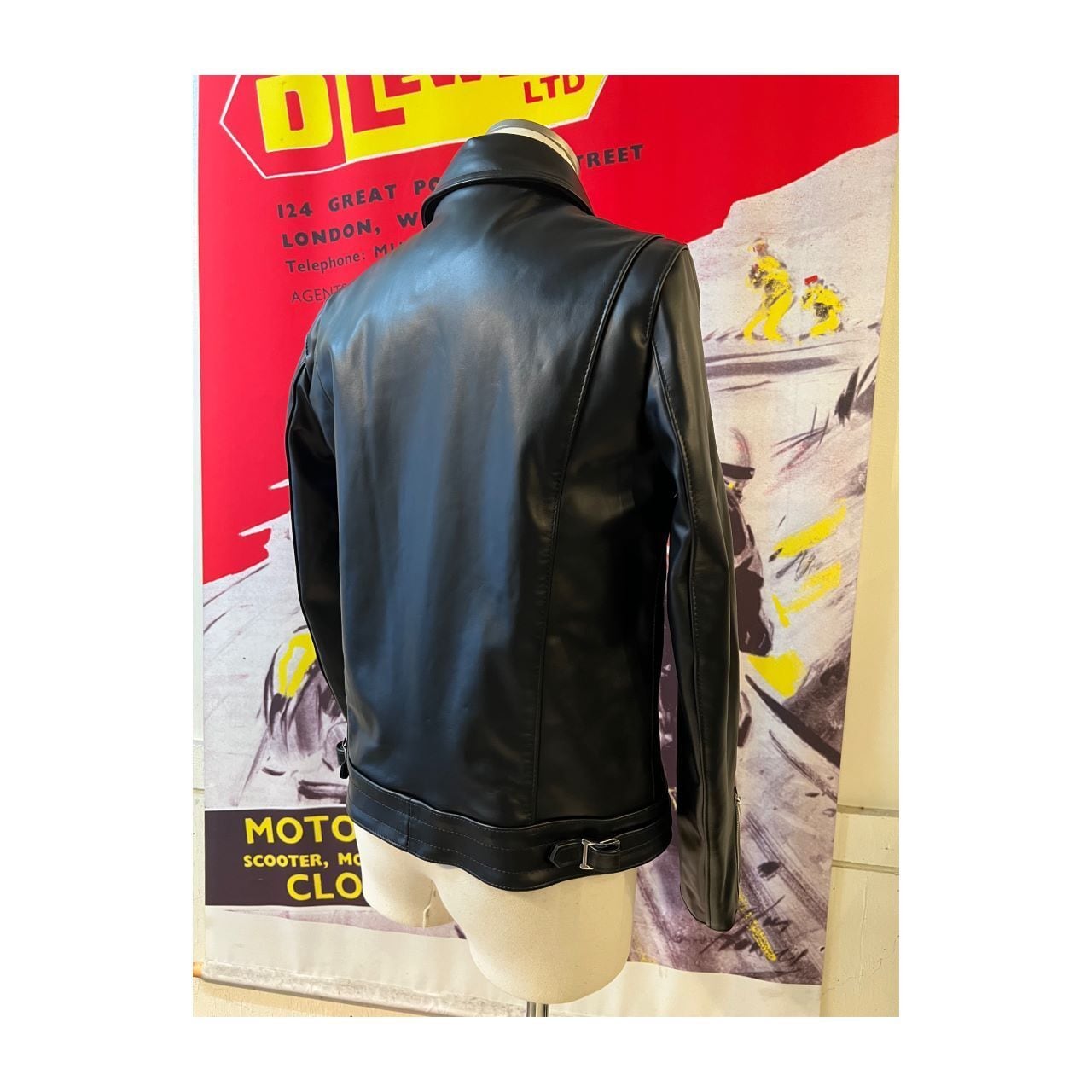Lewis Leathers : 441 Tight Fit CYCLONE | dbms Lewis Leathers : 441 Tight Fit CYCLONE | dbms