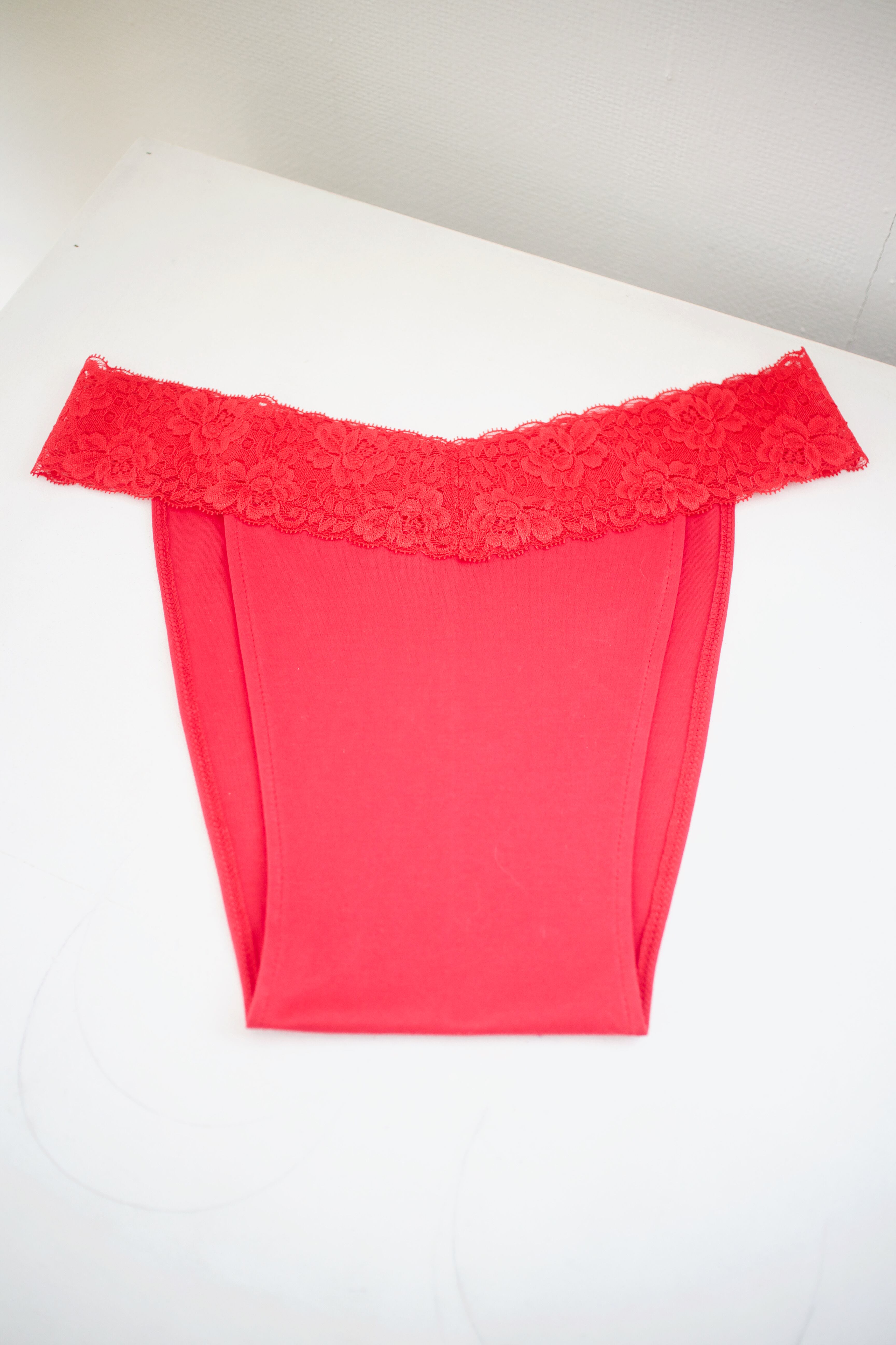 Punties* ゆったりタイプ <レッド>