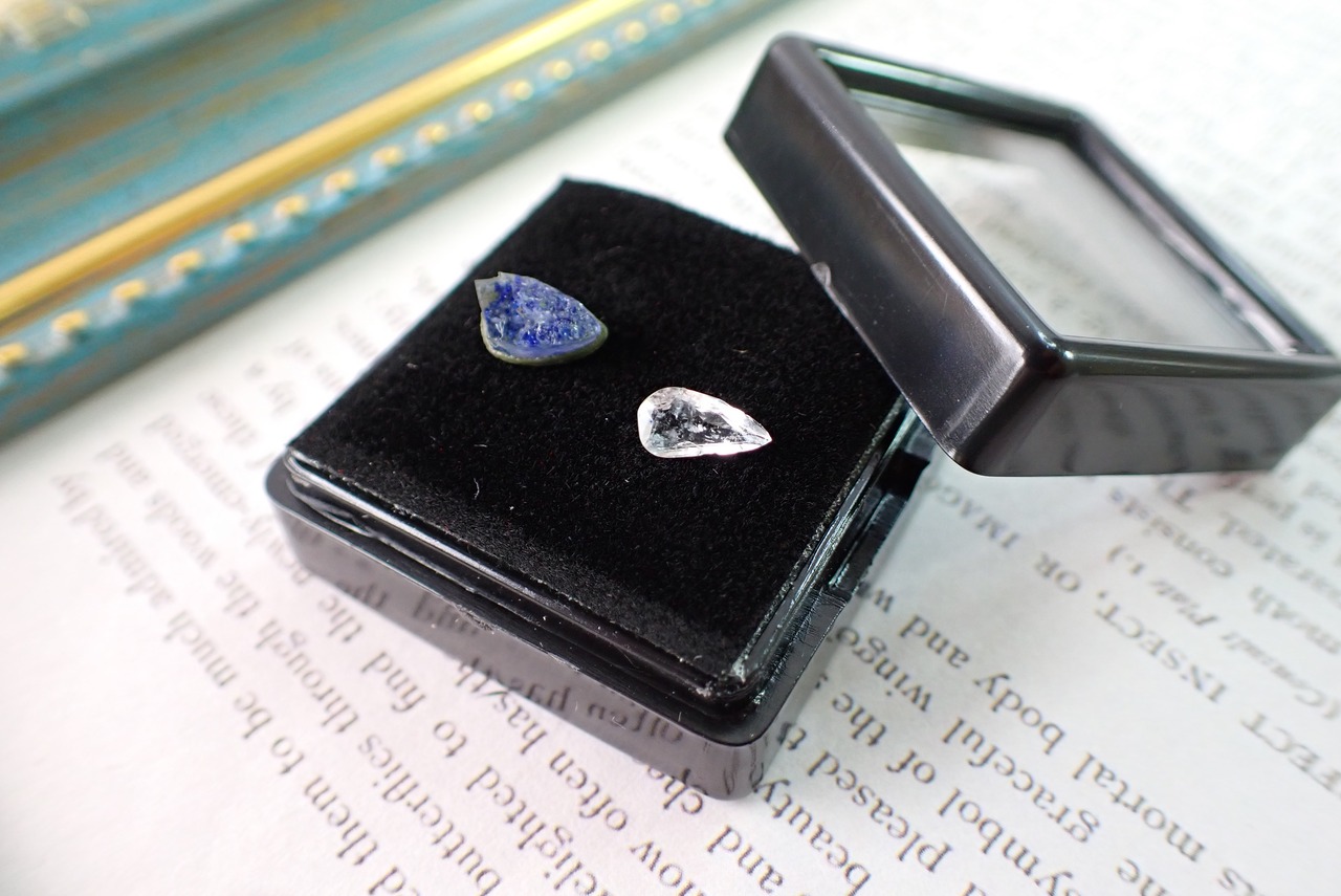 【原石セット】ラズライトインソーダライト　0.25ct/0.59ct　[C6‐665]