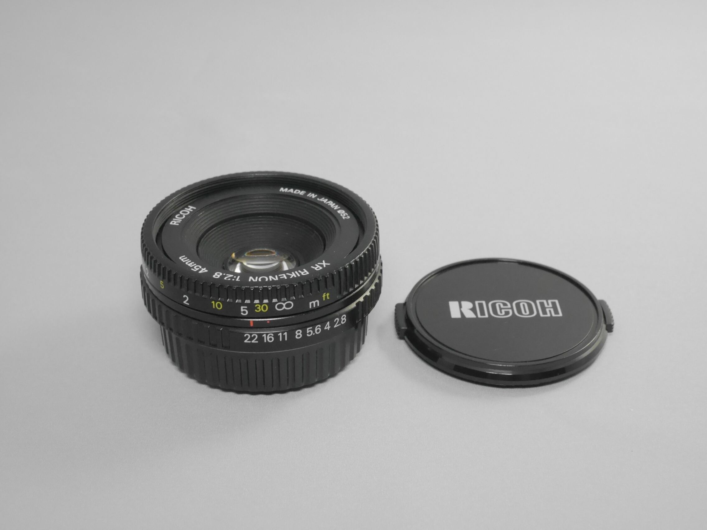 RICOH XR RIKENON 45mm F2.8 パンケーキレンズ 【中古並品 送料込み