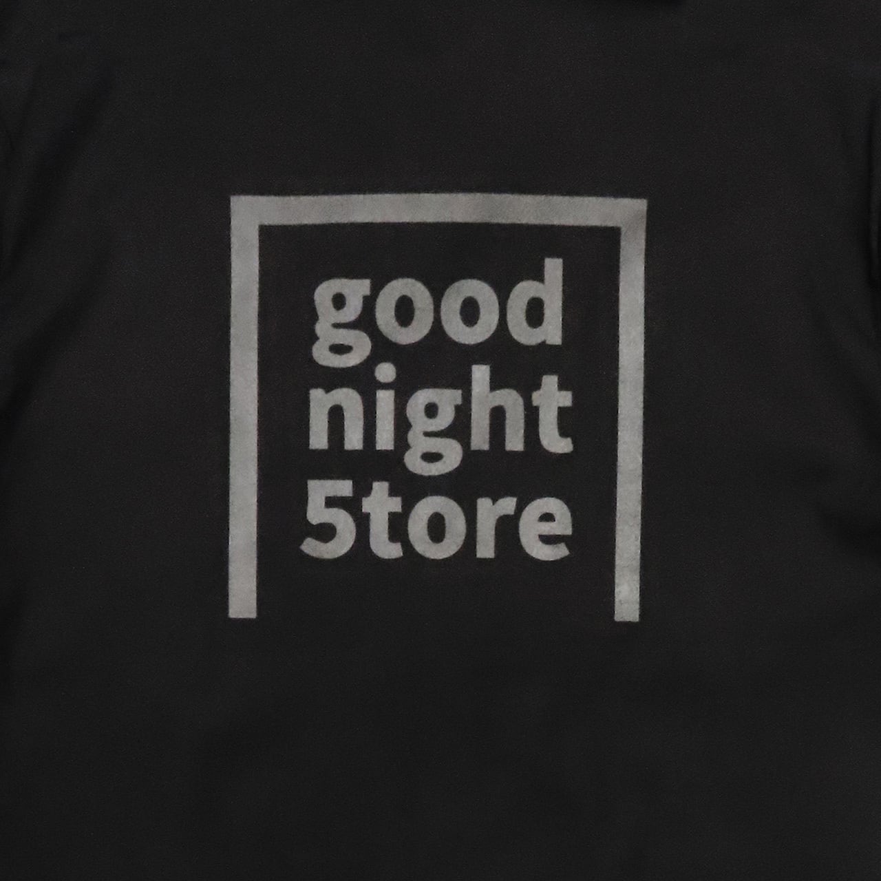 GN425 back logo short sleeve shirt black | goodnight5tore
