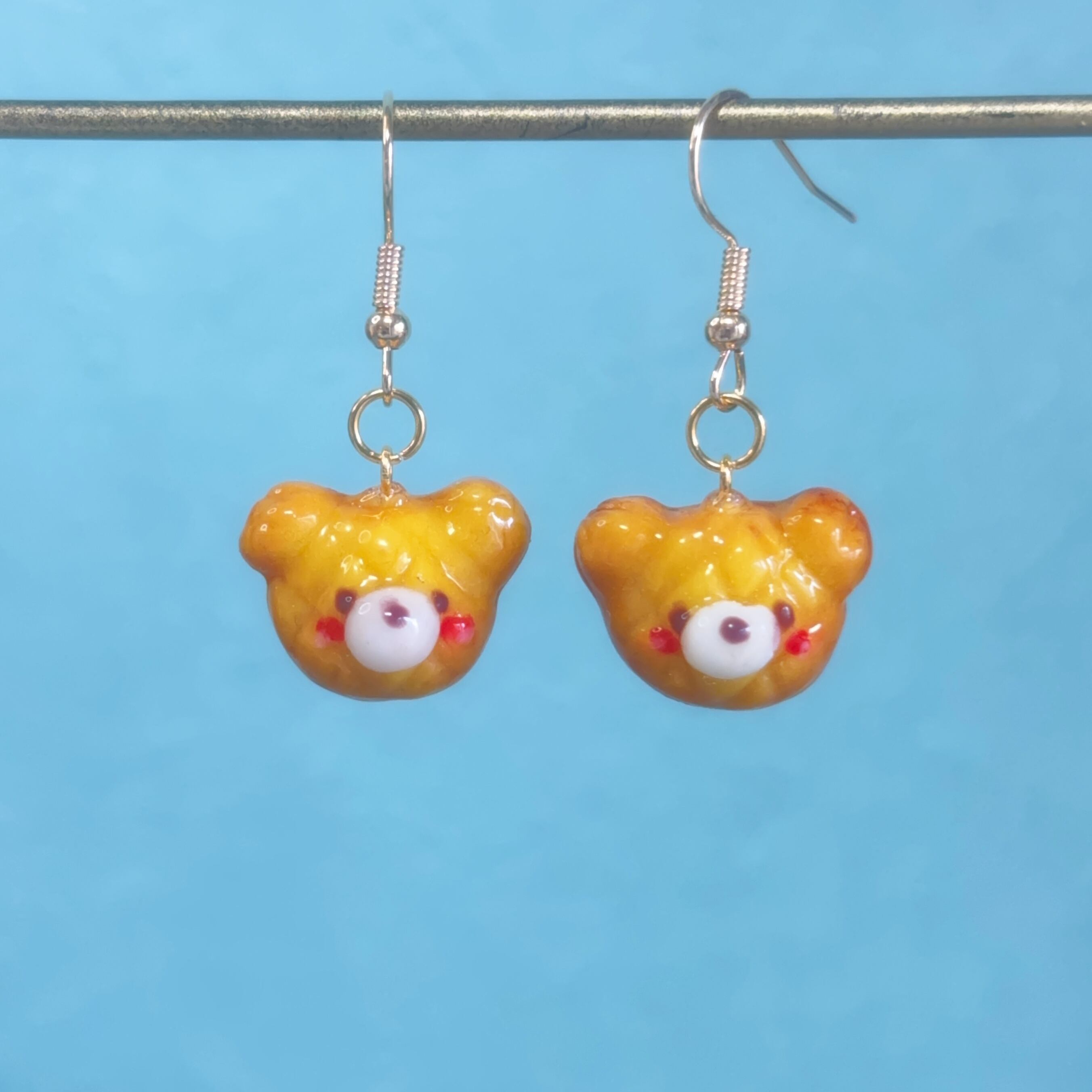 新作✨即日発送 【焼きたて】メロンパン くまちゃん ピアス イヤリング