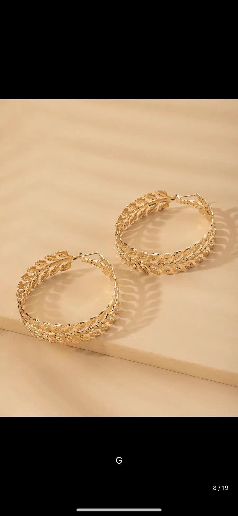 ゴールドリーフフープピアス