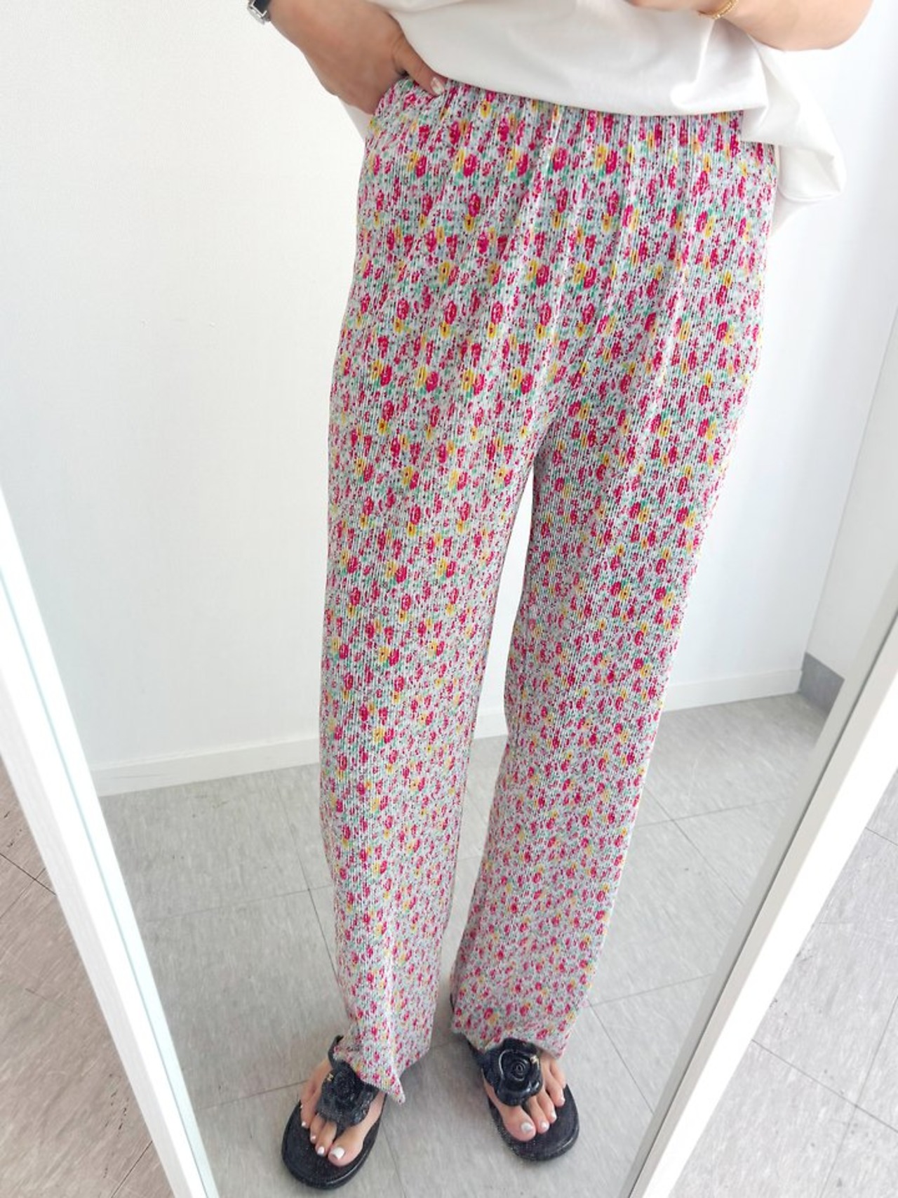 [oottbebe] Flower Pleated Pants (Mom) / [오뜨베베] 꽃송이플리츠바지(맘)