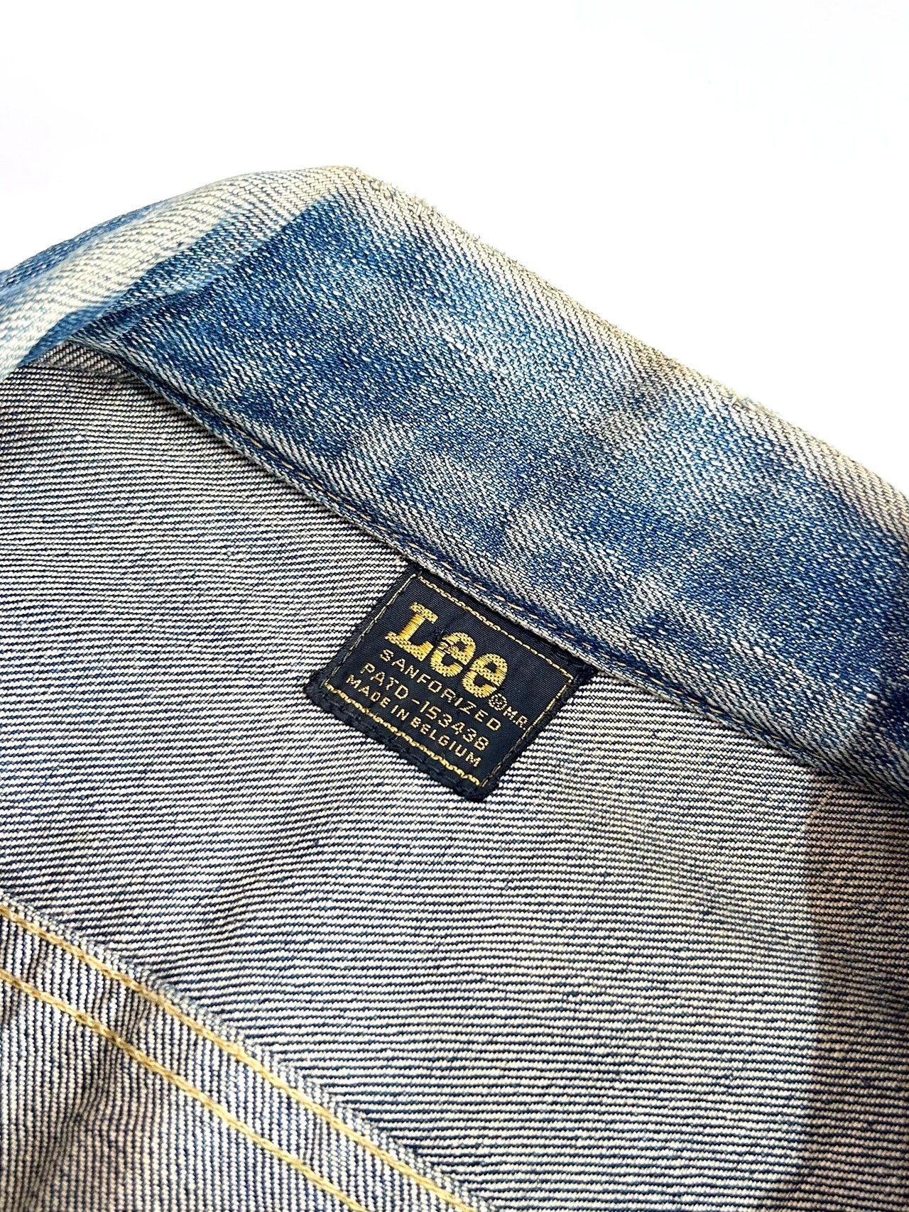 70s〜80s Lee "220-J" DENIM JACKET MADE IN BEIUGIUM Size 38程