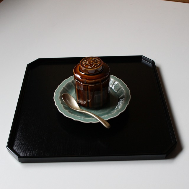 総黒　隅切り布目盆　尺五分（食洗機対応）