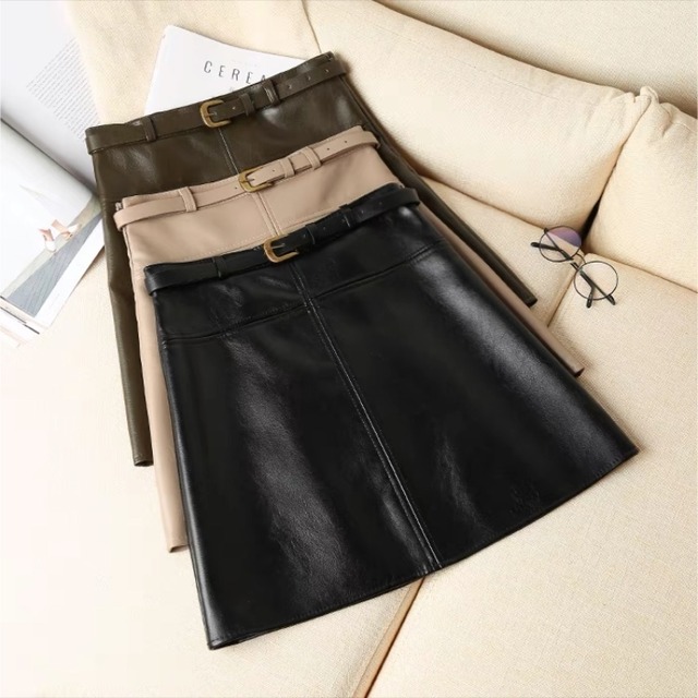レザーミニスカート