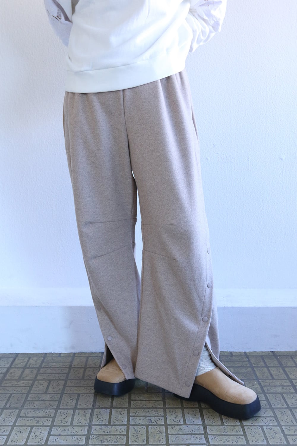 ヘムボタンパンツ(4W34011K)