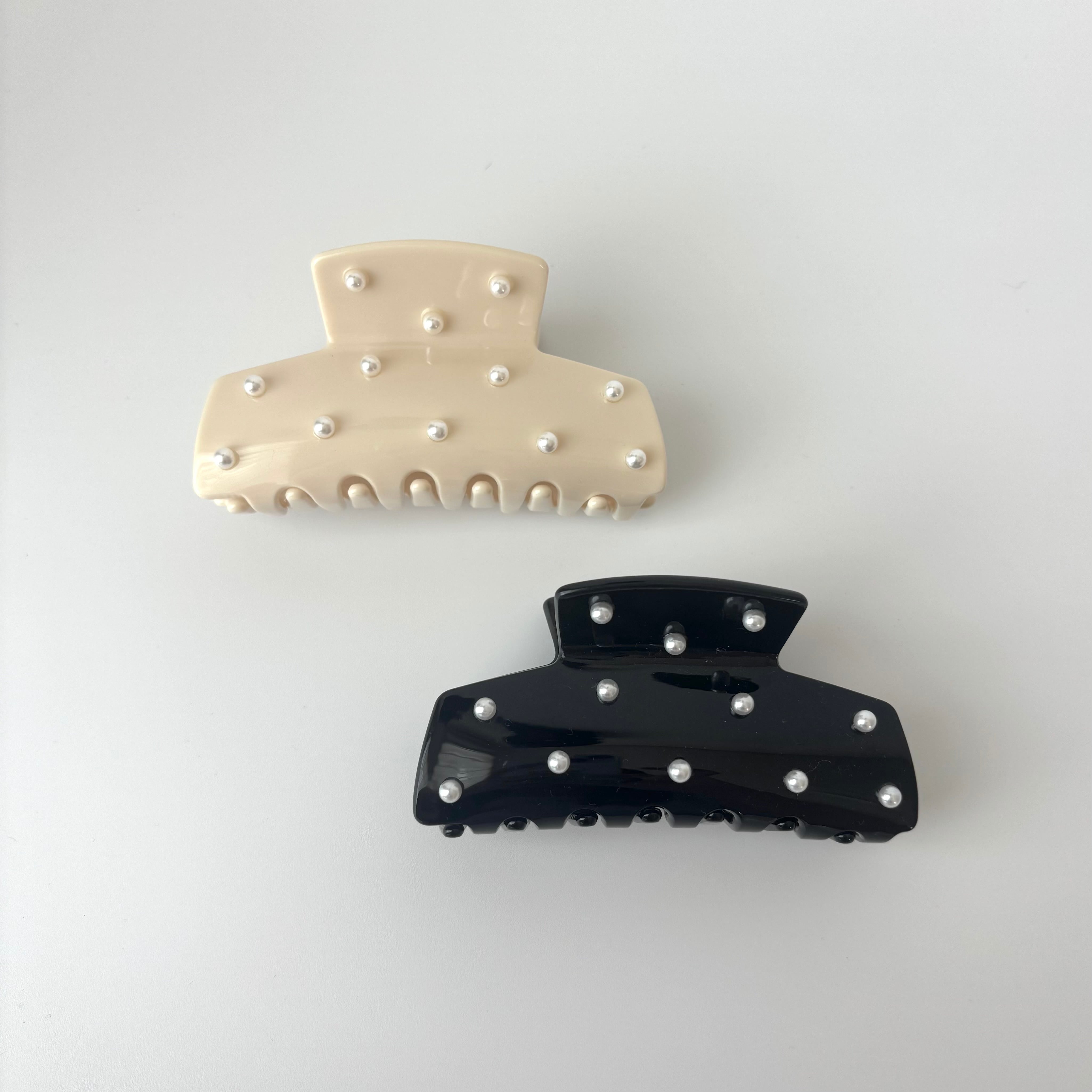 yuri select パールドットヘアクリップ