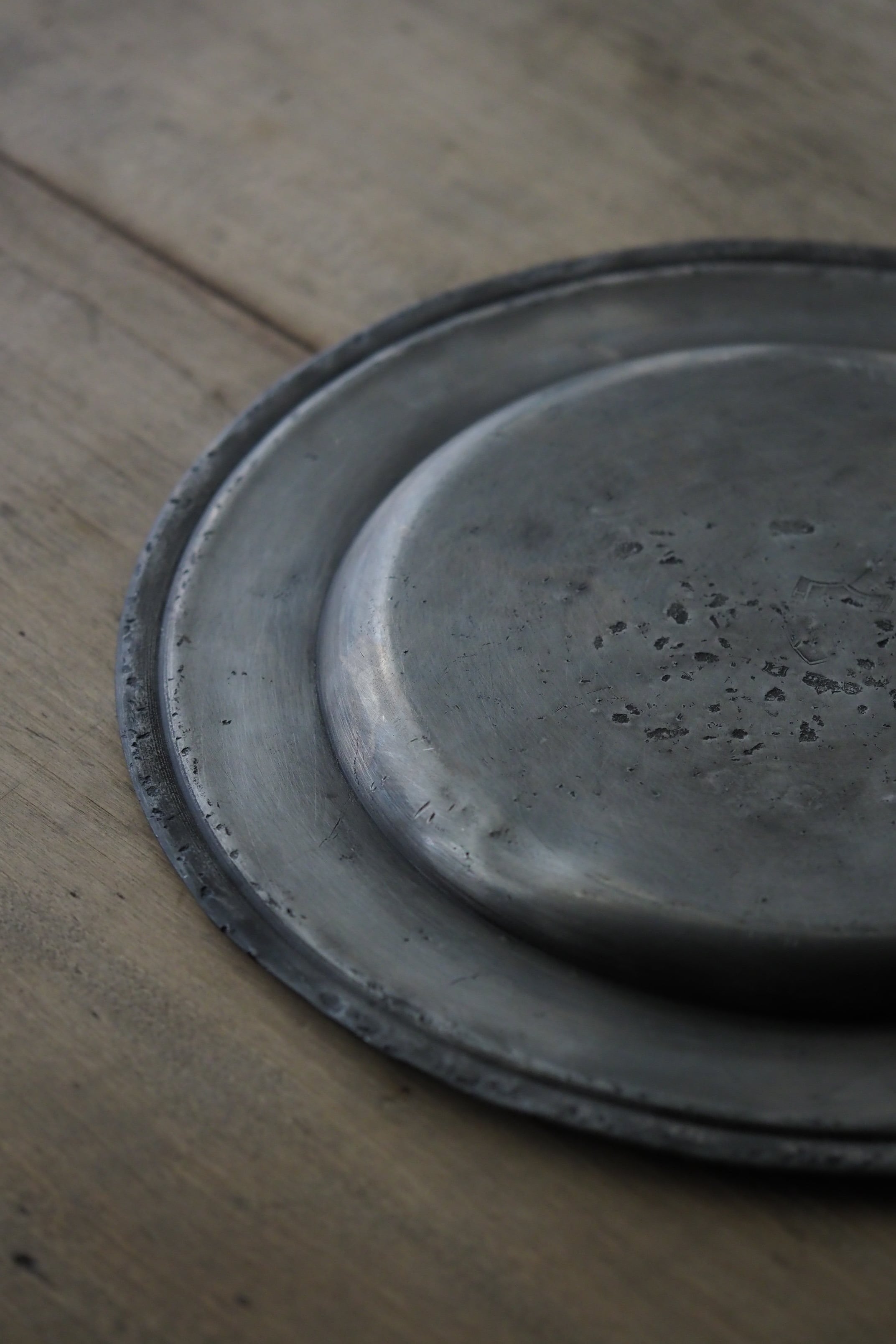 アンティーク ピューター丸皿 No.4-antique pewter round plate