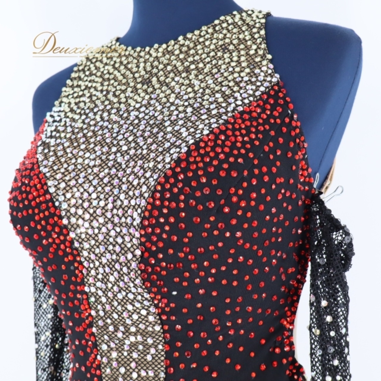 社交ダンス 衣装 タカダンス TAKADANCE スタンダード ドレス スタンダードドレス ワンピース 黒 赤 レース フロート デモ メッシュ ゴージャス 競技 ダンス パーティ ブラック系 レッド系 レディース 舞台衣装 フォーマル おしゃれ スポーツダンス ステージ衣装 競技用 コスチューム パーティードレス フリル ドレッシー