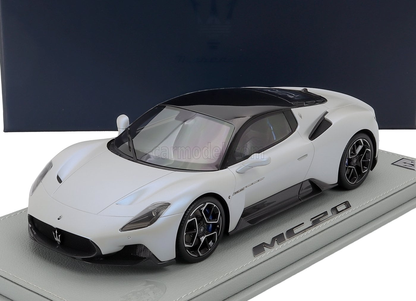 1/18 GTスピリット　ポルシェ　ケイマン　GT4　ホワイト　ミニカー Amazon.co.jp: ホットウィール(Hot Wheels) ワイルド・スピード