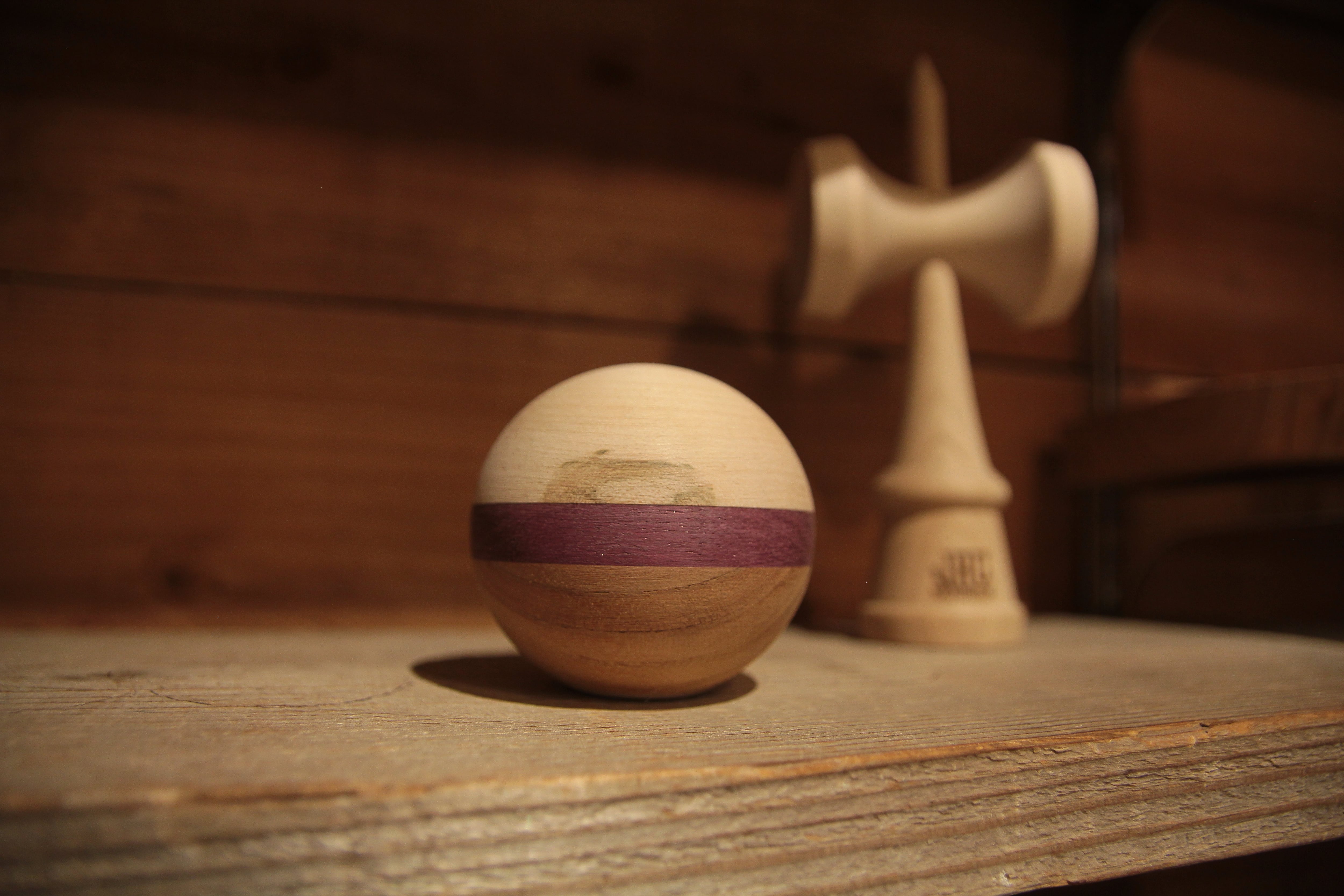 わけあり特価 JAC kendama 10MM LINE LAMINATED MAPLE SMOOTHIEけん玉