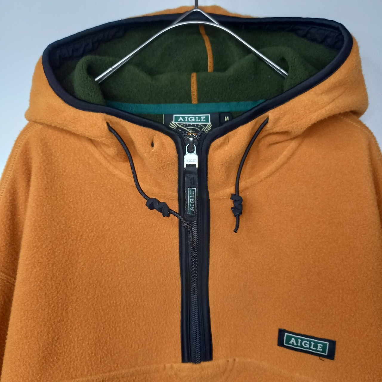 エーグル　ハーフジップ　フリース　アノラック　パーカー　刺繍　オレンジ　M