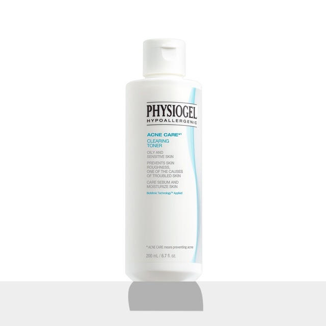 《薬用》アクネケア クリアリング フェイシャルトナー 200mL［医薬部外品］（580円分サンプル付き）
