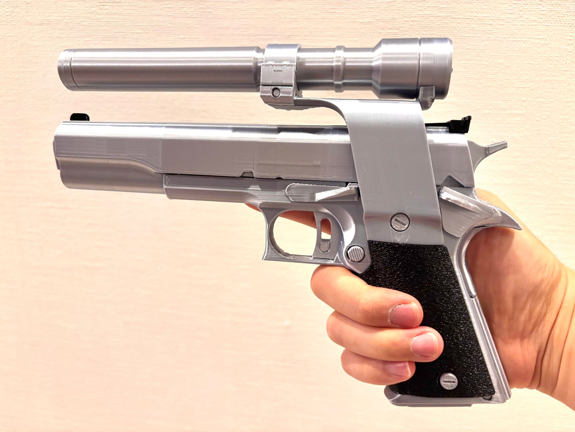 RE9 リボルバー 可動モデル(発射能力なし） 可動モデル）RE9 リボルバー 強化版(金属なし、発射機能なし） | 3D