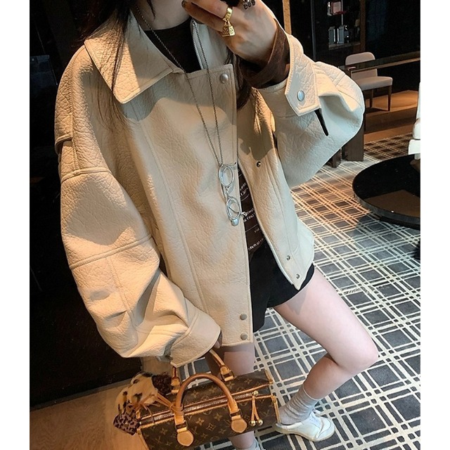 エンボスギャザールーズエコレザージャケット［XS-L］