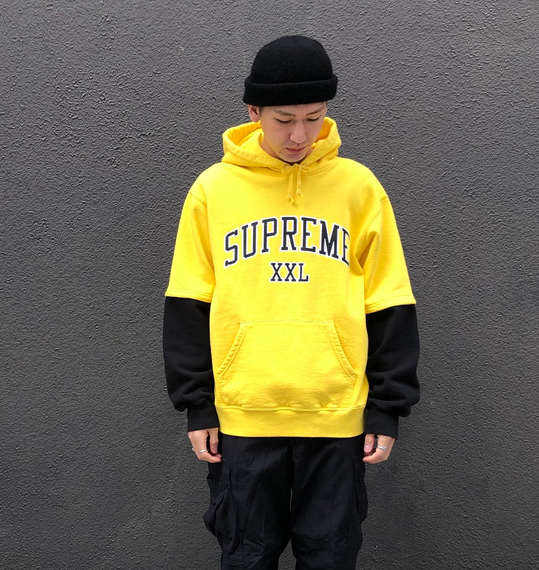 supreme XXL hooded sweatshirt "YELLOW" 新品・未使用   one day store