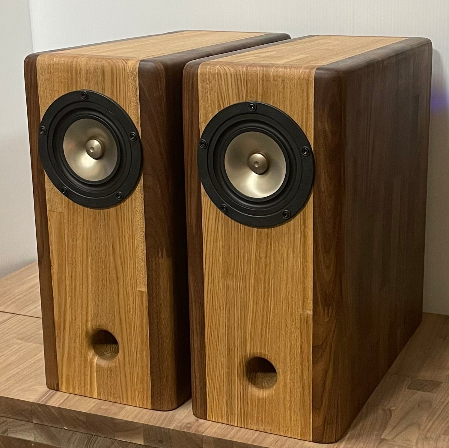 JuveAcoustics ユーヴェ アコースティクス