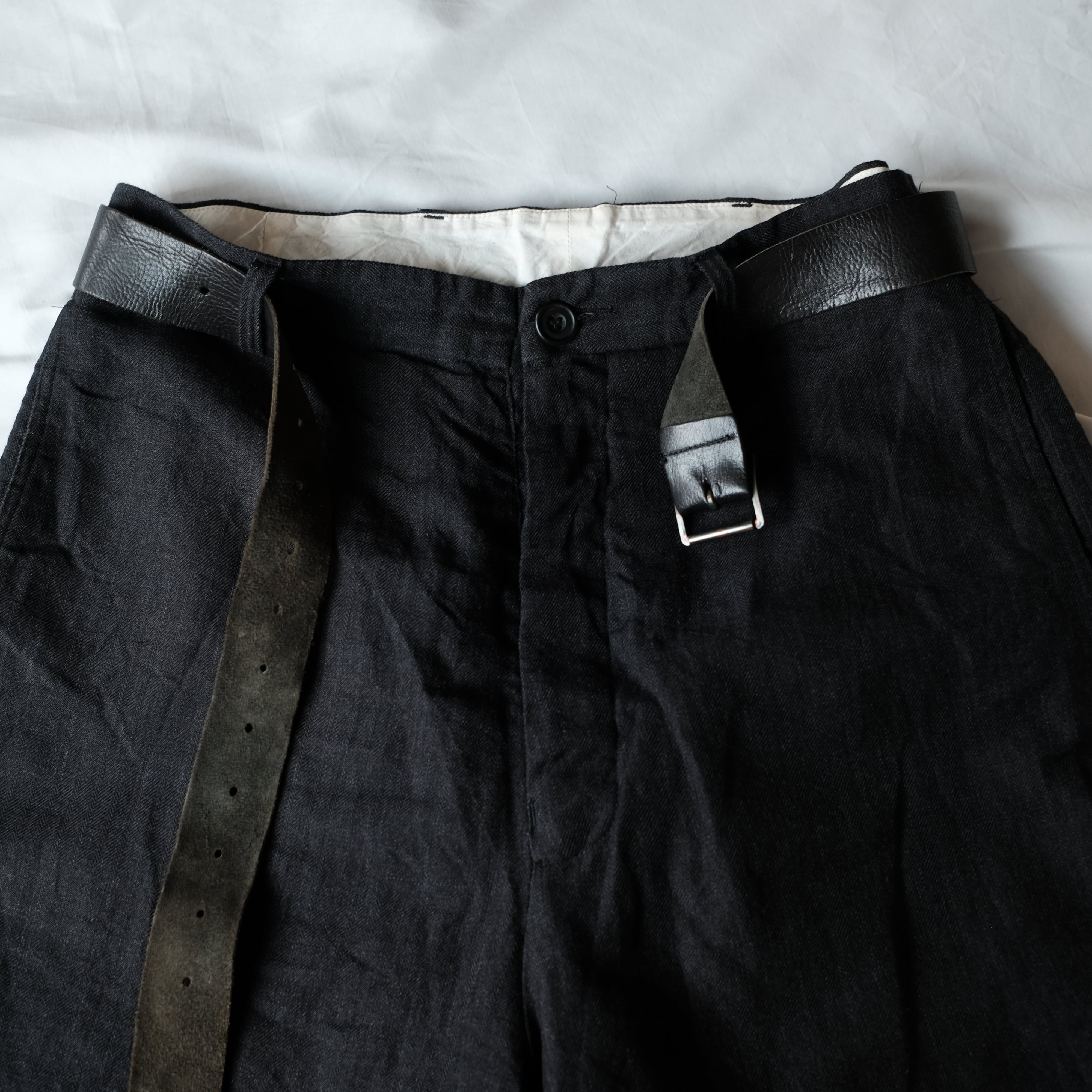 PAUL HARNDEN LEATHER BELT SHORTS | safarionline