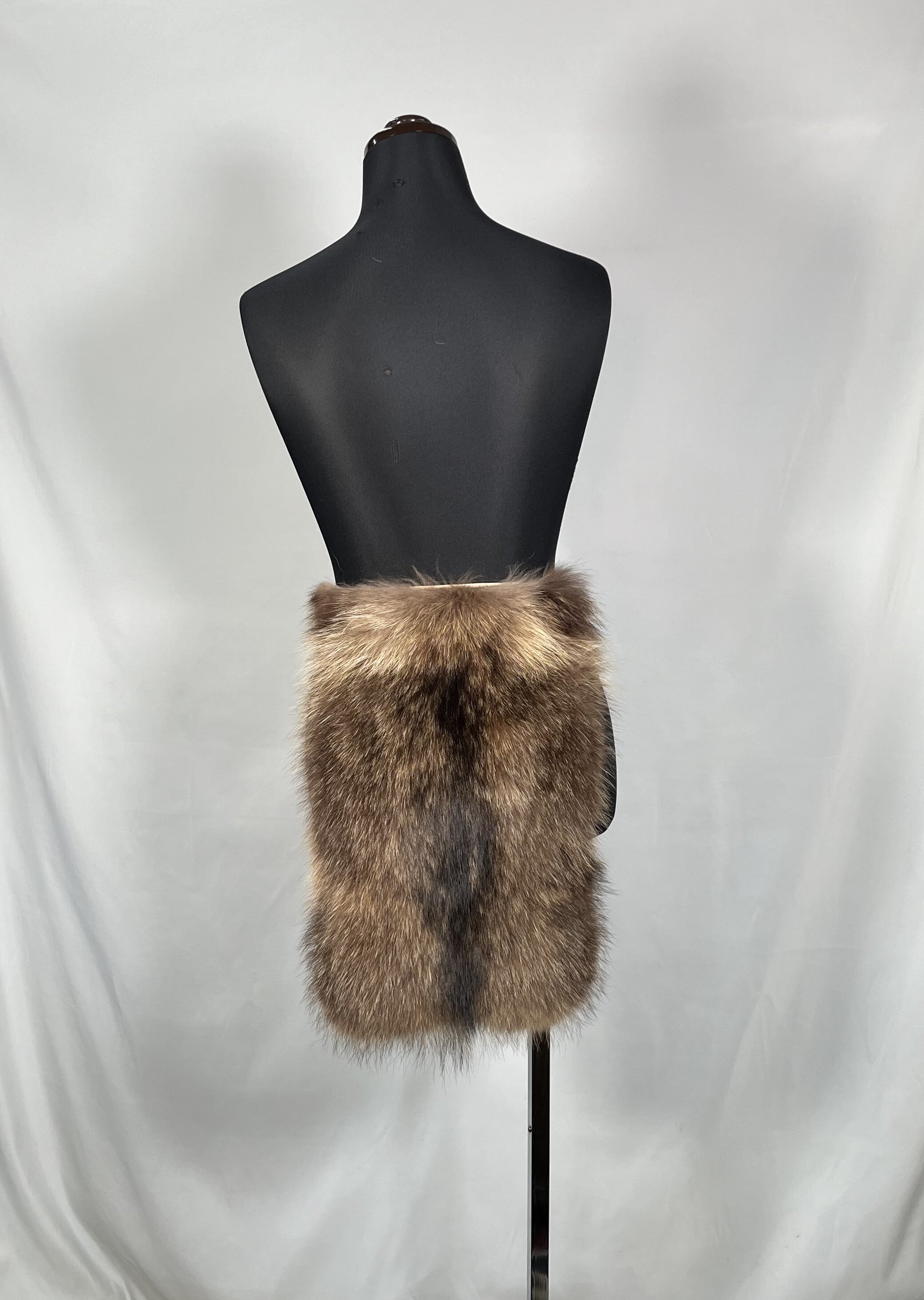 毛皮①　149999円 毛皮① 149999円