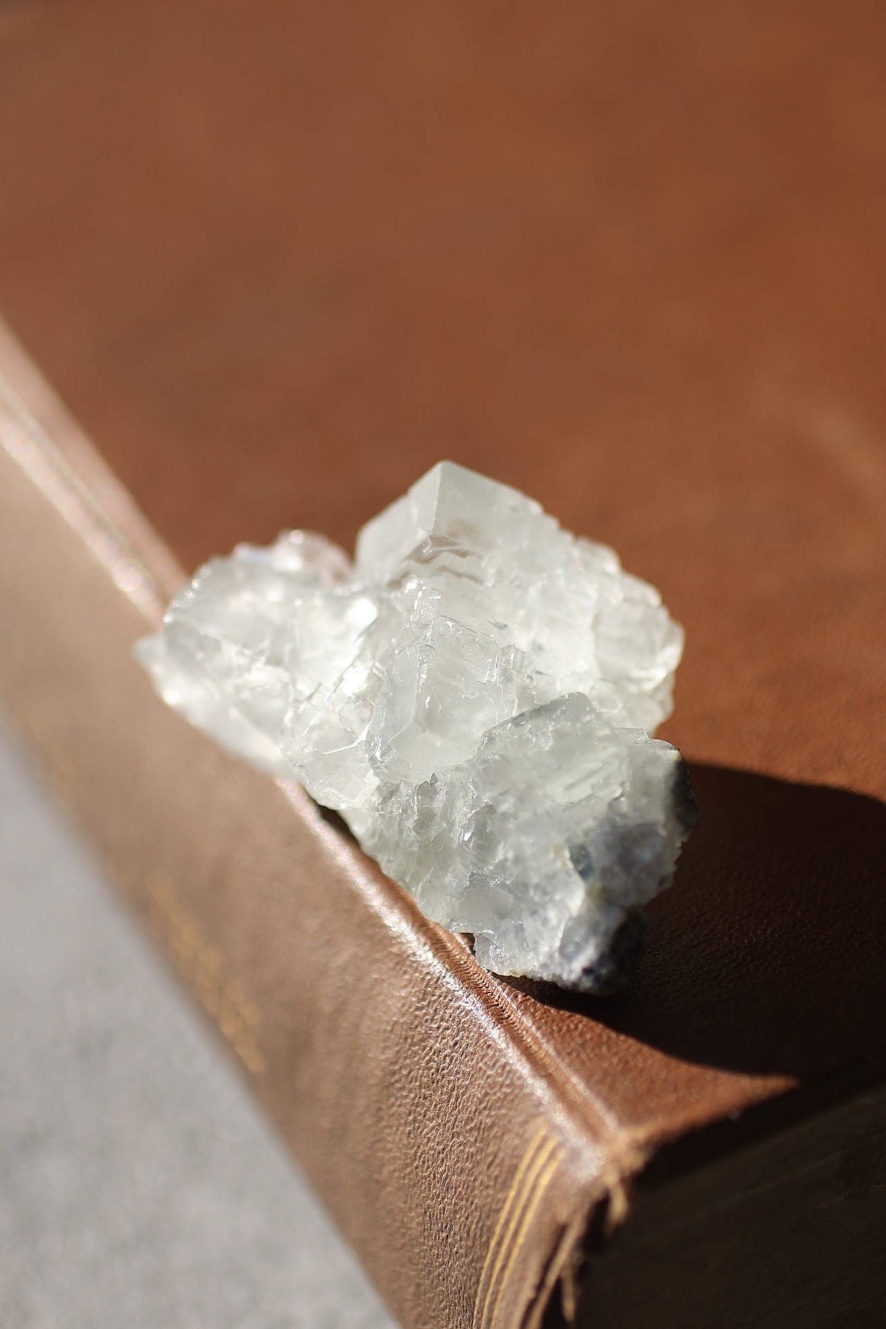 フローライト「雪の露」Fluorite ◇ 天然石・鉱物・パワーストーン・原石 | st00406