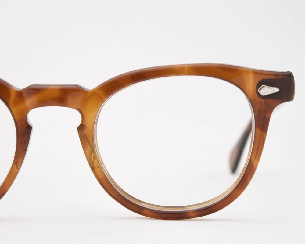 Tart Optical Enterprises Inc. [Arnel Demi Amber] [1960s-] Amber 48
