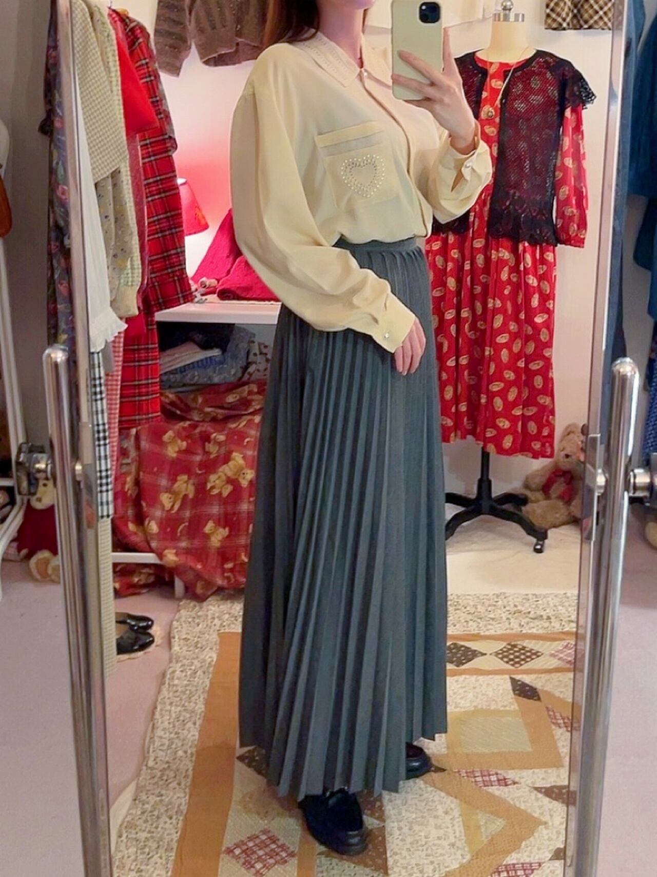 gray accordion pleats skirt